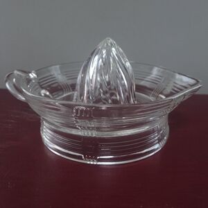 Vintage Depression Hazel Atlas Glass Crisscross Juicer Reamer Footed